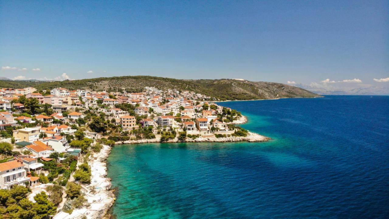 Apartments Lumini Trogir Extérieur photo