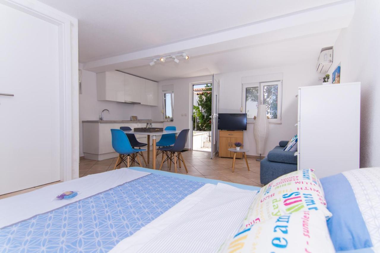 Apartments Lumini Trogir Extérieur photo
