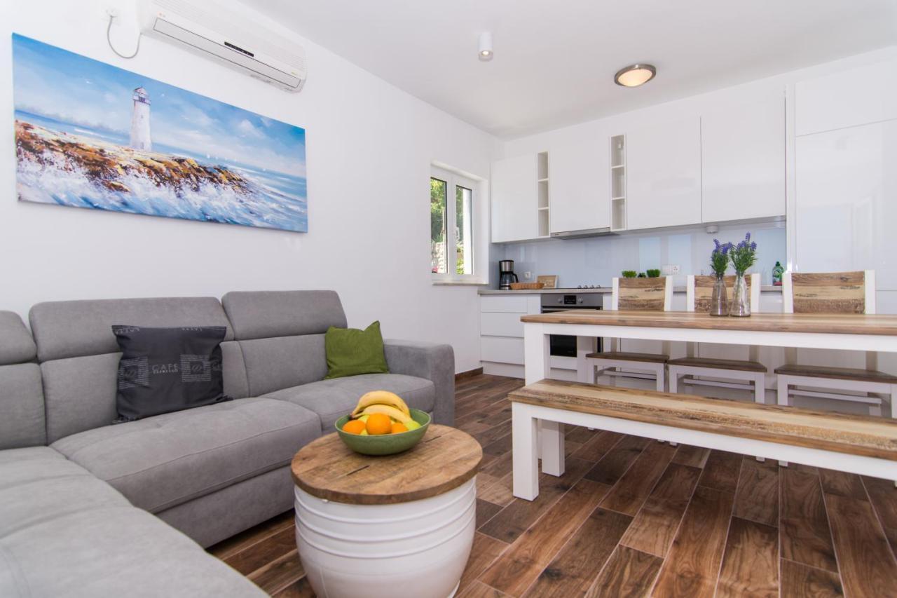 Apartments Lumini Trogir Extérieur photo